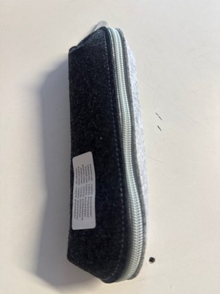 Astuccio portaoggetti grigio