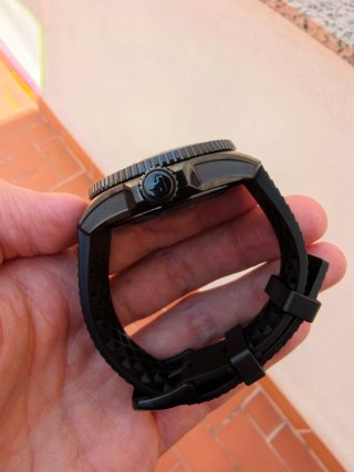 TISSOT SEASTAR 2000 44mm