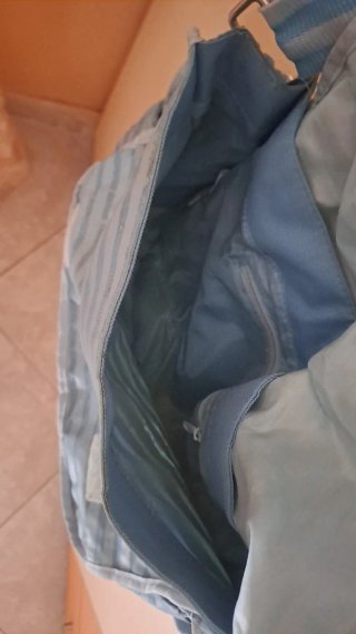 Borsa tracolla Disney Eeyore azzurra
