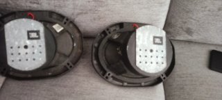 Altavoces JBL Ovalados Negros