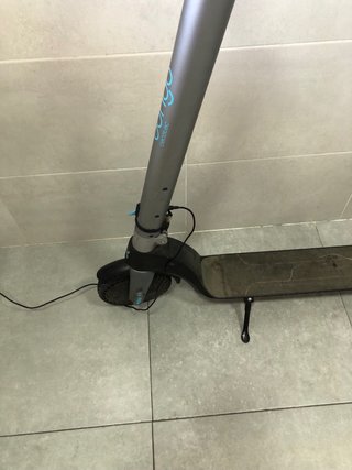 Patinete eléctrico gris Cecotec