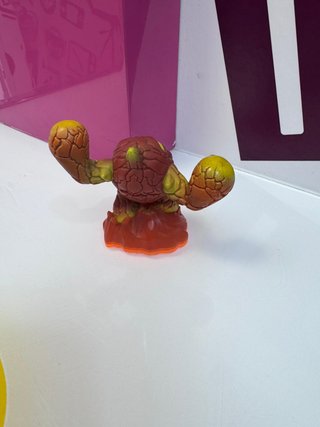 Accesorio Nintendo Wii skylander eruptor lighcore
