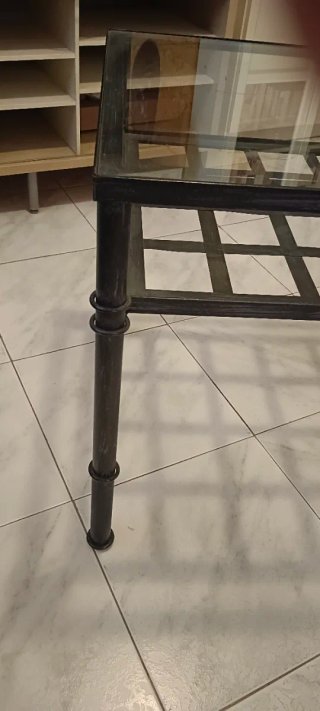Mesa de centro de forja, cristal y metal negra