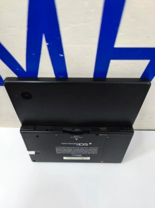 Nintendo DSi Negra 1 Año Garantía