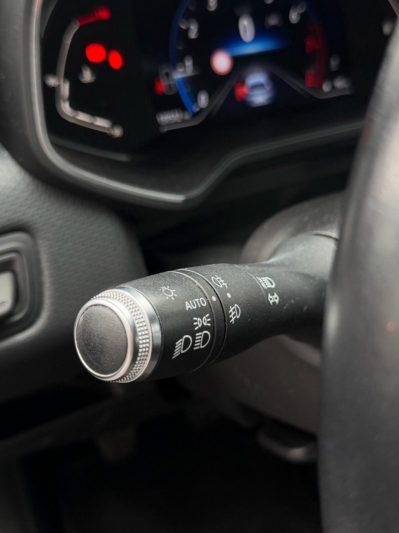 Renault Clio Zen TCE 2020, foto 29