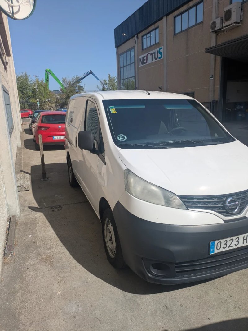 Nissan NV200 2013 - foto 1