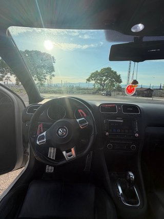 VOLKSWAGEN GOLF GTD 2010