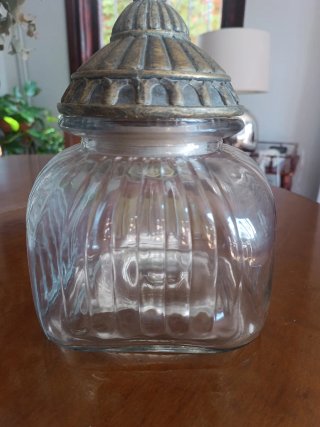 Frasco de cristal decorativo tapa metal