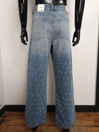 Pantalón vaquero Pull&Bear estrellas