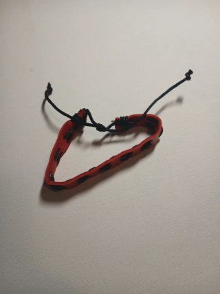Pulsera EMBAYDA Roja y Negra