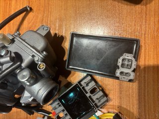Carburador y espejos moto nuevos