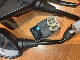 Carburador y espejos moto nuevos