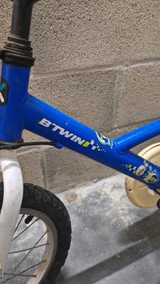Bicicleta infantil Btwin azul