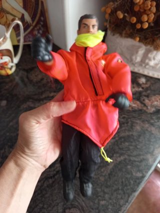 Action Man Trineo con Perro y Figura