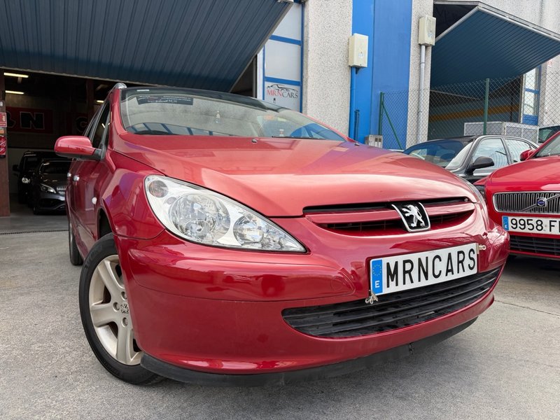 Peugeot 307 2005 - foto 1