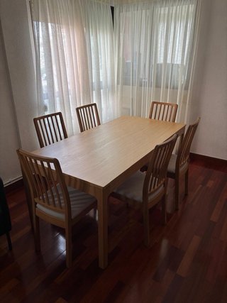 Mesa extensible 180/220x90 y 6 sillas
