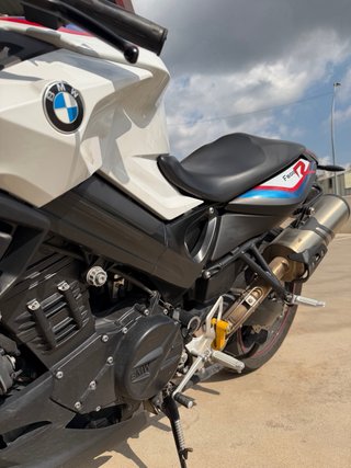 BMW F800R tricolor