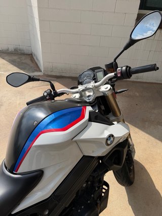 BMW F800R tricolor
