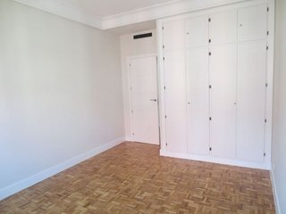 Piso en alquiler en Universidad - Malasaña en Madrid