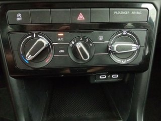 Volkswagen T-Cross Life 1.0 TSI 70kW (95CV)