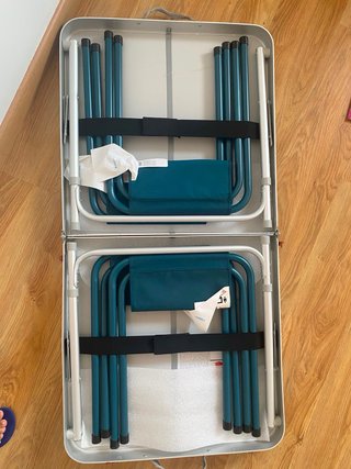 Mesa y 4 Sillas Camping Plegables