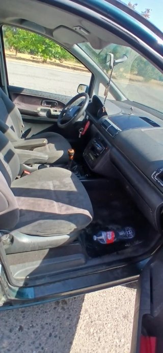SEAT Alhambra 2025