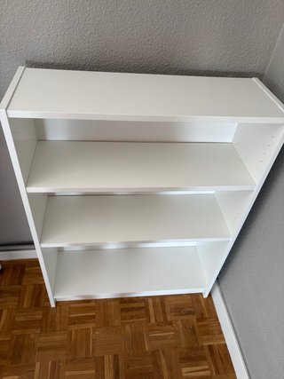 Estantería Blanca de Madera