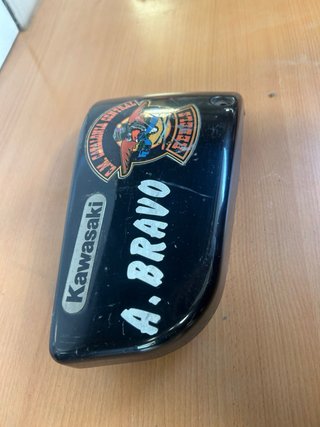 Tapa Bajo Asiento Kawasaki Vulcan 1500 Dcha