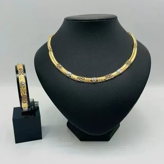 PULSERA BISMARK MEDUSA BICOLOR.