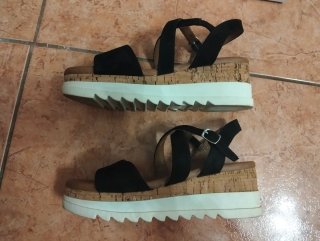 Sandalias cuña negras talla 36