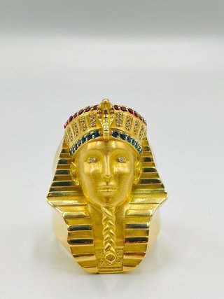 SELLO TUTANKAMON CON CIRCONITAS, Hueco. Oro 18k.