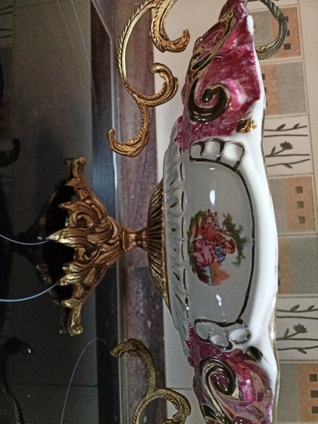 Centro de mesa antiguo cerámica y metal