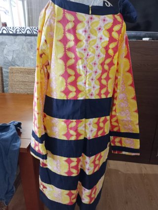 Vestido estampado rayas y flores