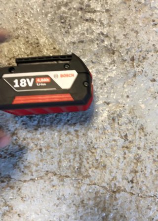 3 Baterías Bosch 18V (2Ah, 3Ah, 4Ah)