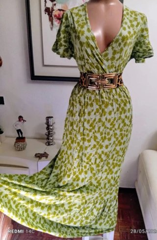 Vestido largo estampado floral verde