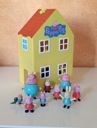 Casa Peppa Pig con figuras