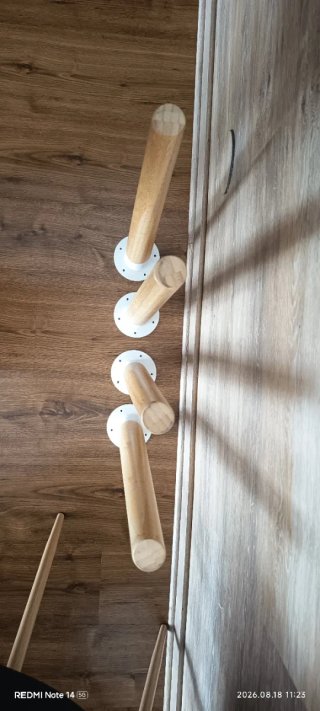 Patas de madera para muebles Ikea