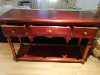 Mueble de entrada de madera