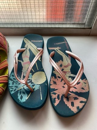 Sandalias y Chanclas Talla 37