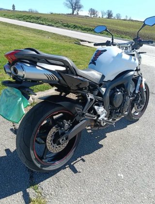 Yamaha FZ6N Blanca