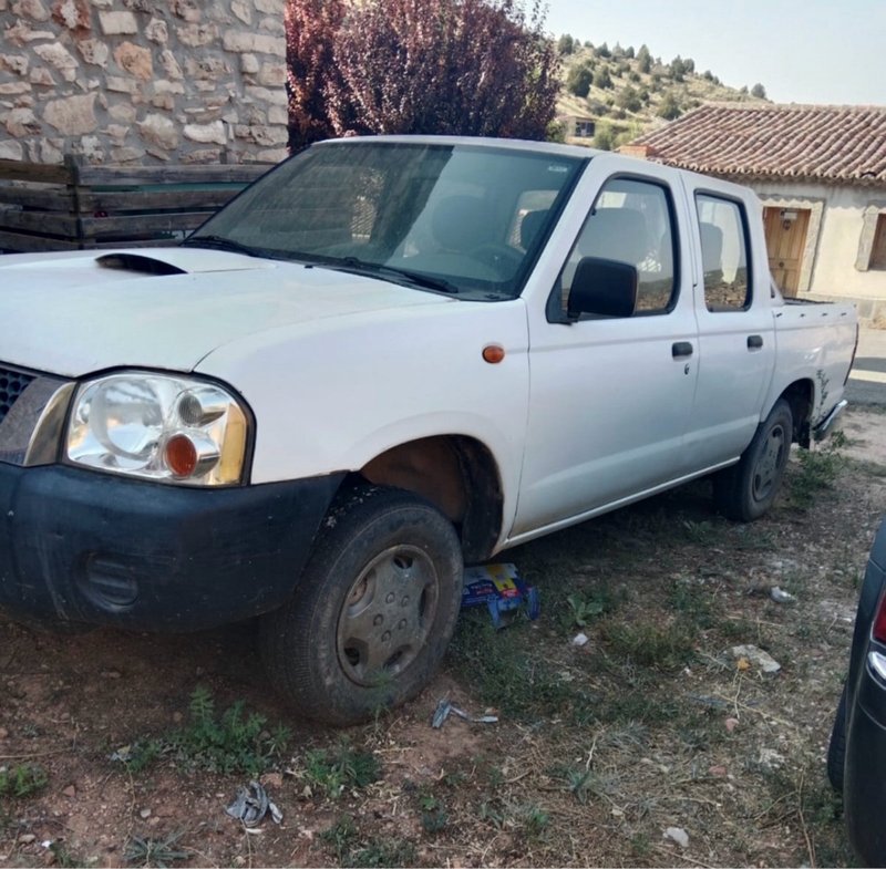 Nissan Navara 2003 - foto 1