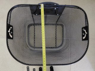 Cesta metálica para bicicleta con anclaje