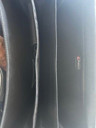 Cartera porta documentos Gabol vintage negra