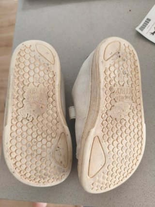 Zapatillas Feroz Talla 29 Blancas