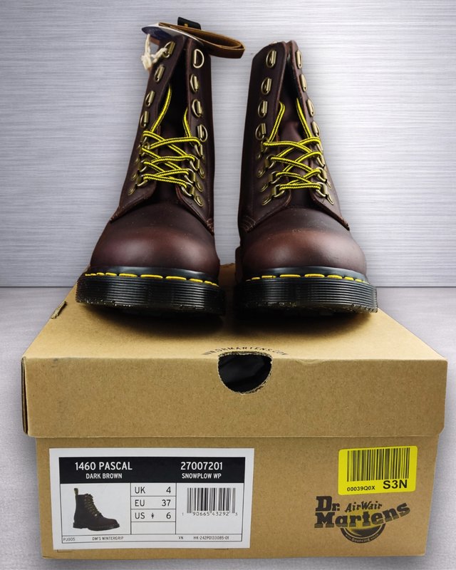 Dr. Martens 1460 Pascal Snowplow 37 Marrón Nuevo