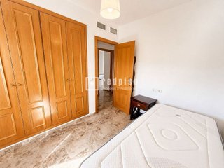 Piso en alquiler en Teatinos en Málaga