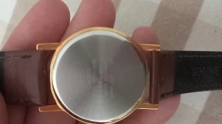 Reloj Casio Dorado y Marrón Pila no incluida