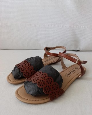 Sandalias N° 38