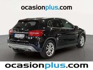 Mercedes-Benz GLA 200 d Urban 100 kW (136 CV)