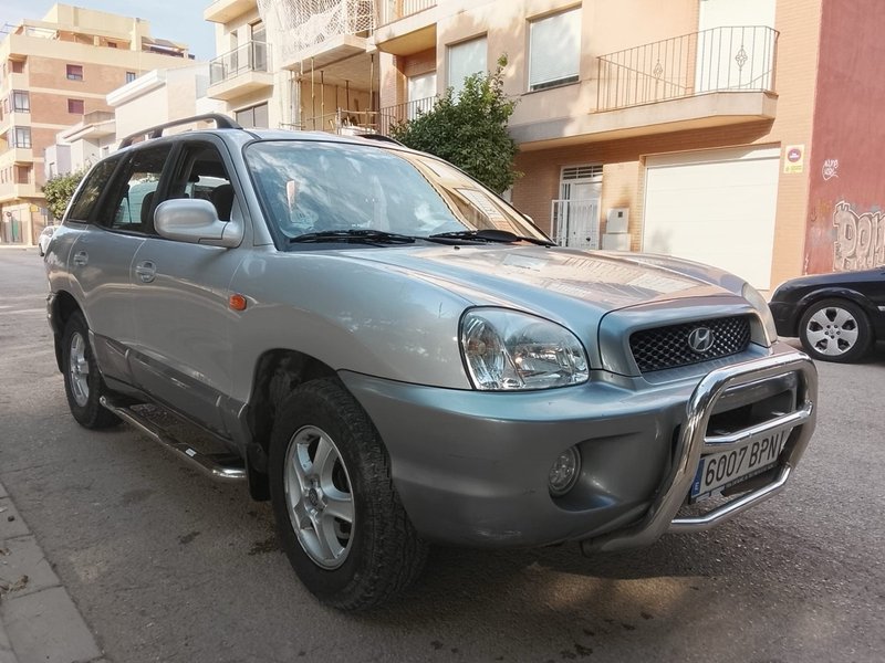 Hyundai Santa Fe 2003 - foto 1